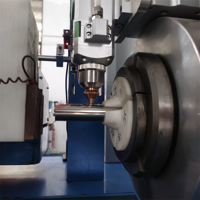 1530 Cnc शीट मेटल फाइबर लेजर काट्ने मेसिन