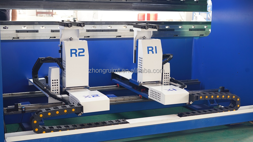 200t 300t Standard Industrial Press Brake Cnc Hydraulic Press Brake Machine 200t 300t मानक औद्योगिक प्रेस ब्रेक Cnc हाइड्रोलिक प्रेस ब्रेक मेसिन