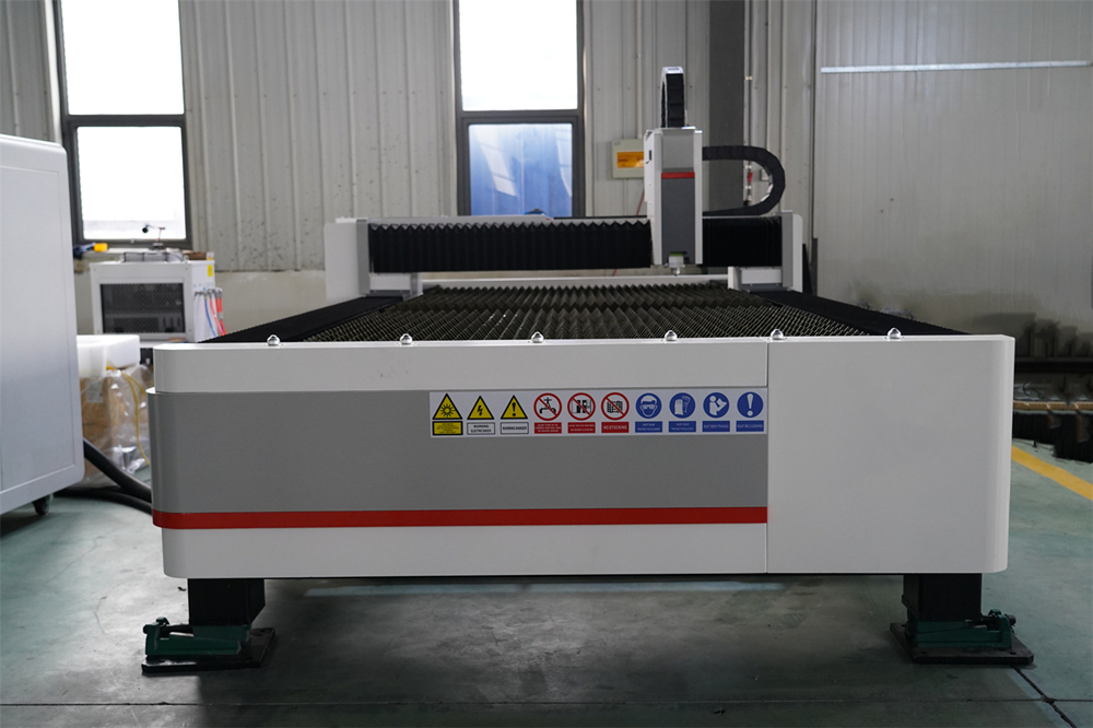 3015 4kw 1kw 2kw 3kw Stainless Steel Cnc Fiber Laser Cutting Machine 3015 4kw 1kw 2kw 3kw स्टेनलेस स्टील Cnc फाइबर लेजर काट्ने मेसिन