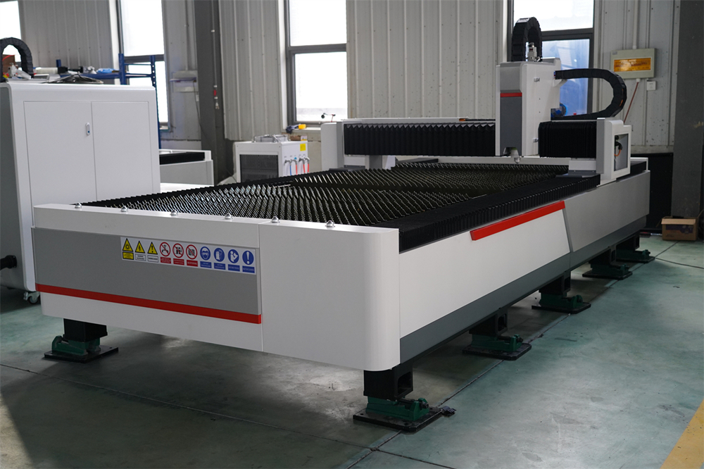 3015 4kw 1kw 2kw 3kw Stainless Steel Cnc Fiber Laser Cutting Machine 3015 4kw 1kw 2kw 3kw स्टेनलेस स्टील Cnc फाइबर लेजर काट्ने मेसिन