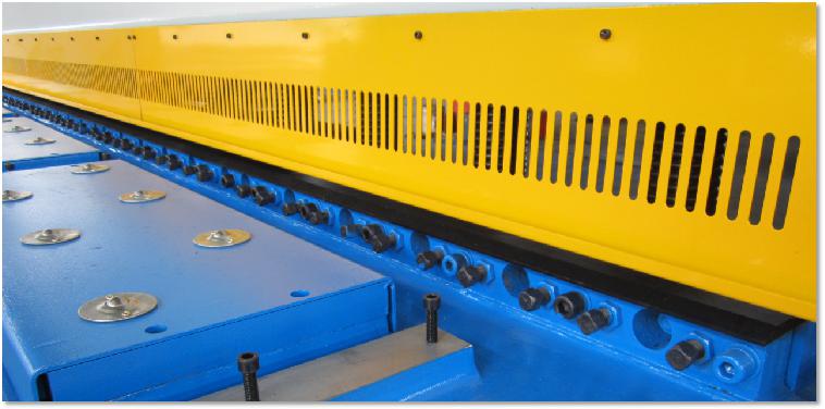 4mm Oem Qc11y-8x3200 Nc Hydraulic Guillotine Guillotine Shearing Machine 4mm Oem Qc11y-8x3200 Nc हाइड्रोलिक गिलोटिन गिलोटिन काटन मेसिन