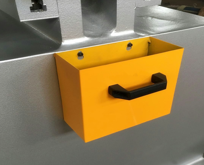 60t Q35-16 Hydraulic Ironworker Shearing Punching Bending And Notching Machine 60t Q35-16 हाइड्रोलिक आइरनवर्कर काटन पंचिङ बेन्डिङ र नोचिङ मेसिन