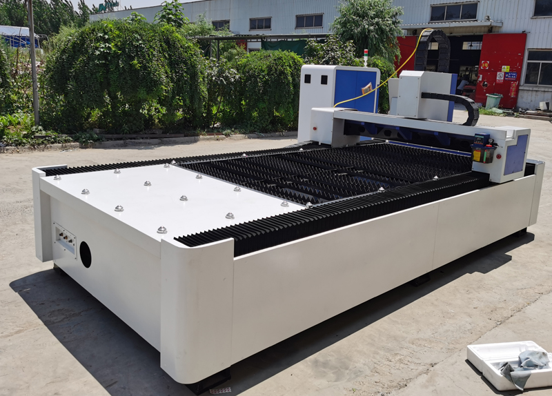 8mm 10mm Carbon Steel Laser Cutter 1530 4020 Cnc Fiber Laser Cutting Machine 8mm 10mm कार्बन स्टिल लेजर कटर 1530 4020 Cnc फाइबर लेजर काट्ने मेसिन