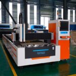 Cnc लेजर निर्माण 500W 1000W 2000W स्टेनलेस स्टील फाइबर लेजर काट्ने मेसिन