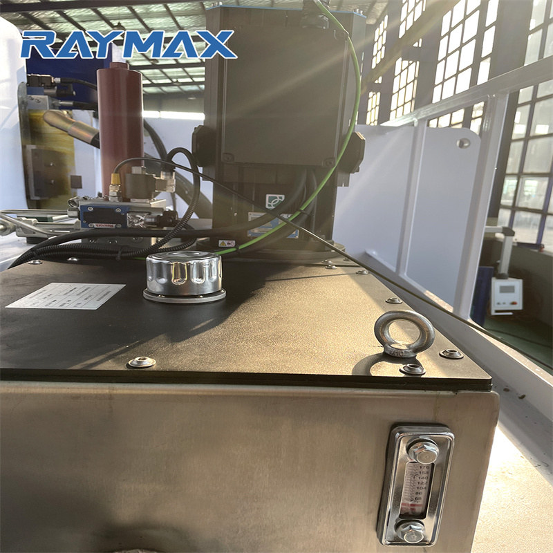 Da52t प्रणालीको साथ Cnc प्रेस ब्रेक झुकाउने मेसिन