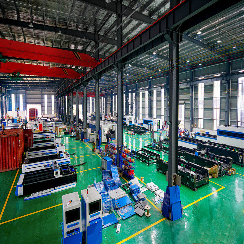 उच्च शक्ति 3015 2000W धातु पाना Cnc फाइबर लेजर काट्ने मेसिन 3