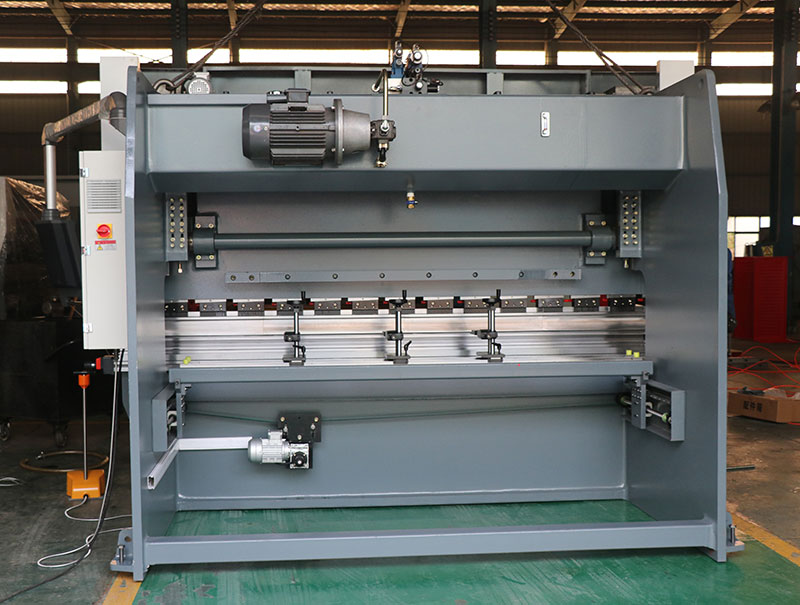 मेटल प्रेस ब्रेक Wc-63t3200 मेटल शीट झुकाउने मेसिन Cnc हाइड्रोलिक प्रेस ब्रेक