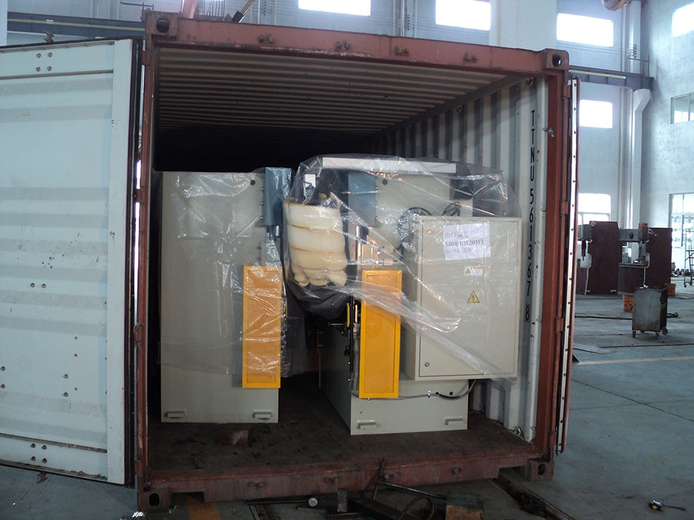 Factory Price Hydraulic Press Brake Machine कारखाना मूल्य हाइड्रोलिक प्रेस ब्रेक मिसिन