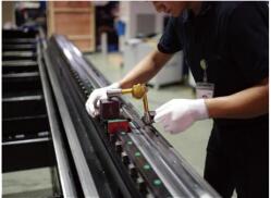 Fiber Laser Cutting Machine Masterline 8kw,4000x2000mm,With Ipg Laser Source फाइबर लेजर काट्ने मेसिन मास्टरलाइन 8kw, 4000x2000mm, Ipg लेजर स्रोतको साथ