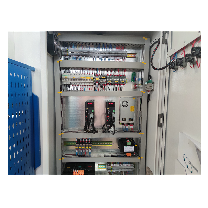 Hydraulic Press Brake Of 130t/3200mm 4+1 Axis Delem Da53t Cnc Press Brake 130t/3200mm 4+1 Axis Delem Da53t Cnc प्रेस ब्रेकको हाइड्रोलिक प्रेस ब्रेक