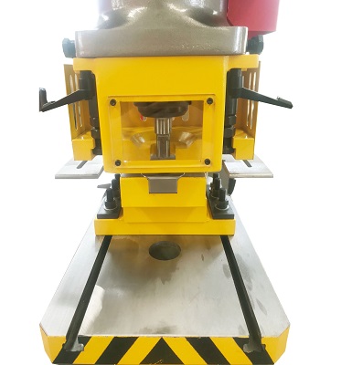 Steel Plate Angle Cutting Punching Notching Machine Hydraulic Ironworker For Sale स्टिल प्लेट कोण काट्ने पंचिंग नोचिङ मेसिन हाइड्रोलिक आइरनवर्कर बिक्रीको लागि