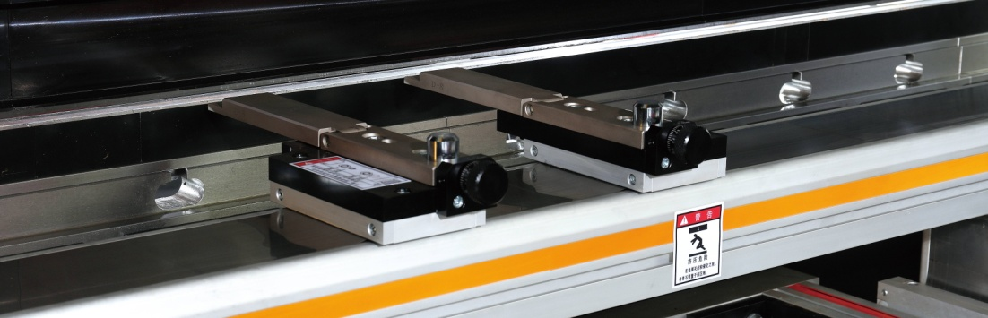 Steel Sheet Aluminum Bending Hydraulic Press Brake Machine स्टील शीट एल्युमिनियम झुकाउने हाइड्रोलिक प्रेस ब्रेक मेसिन