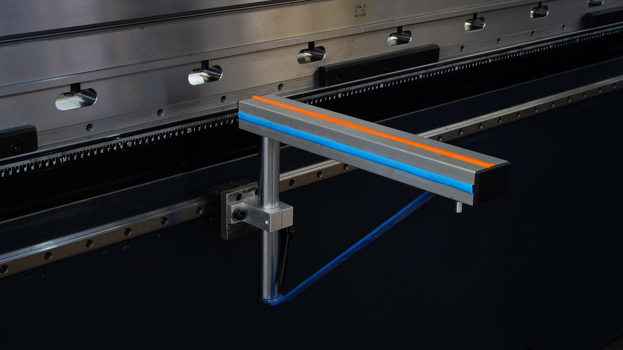 Wc67k-400T Cnc Plc म्यानुअल पाना झुकाउने मेसिन हाइड्रोलिक Nc प्रेस ब्रेक मेसिन