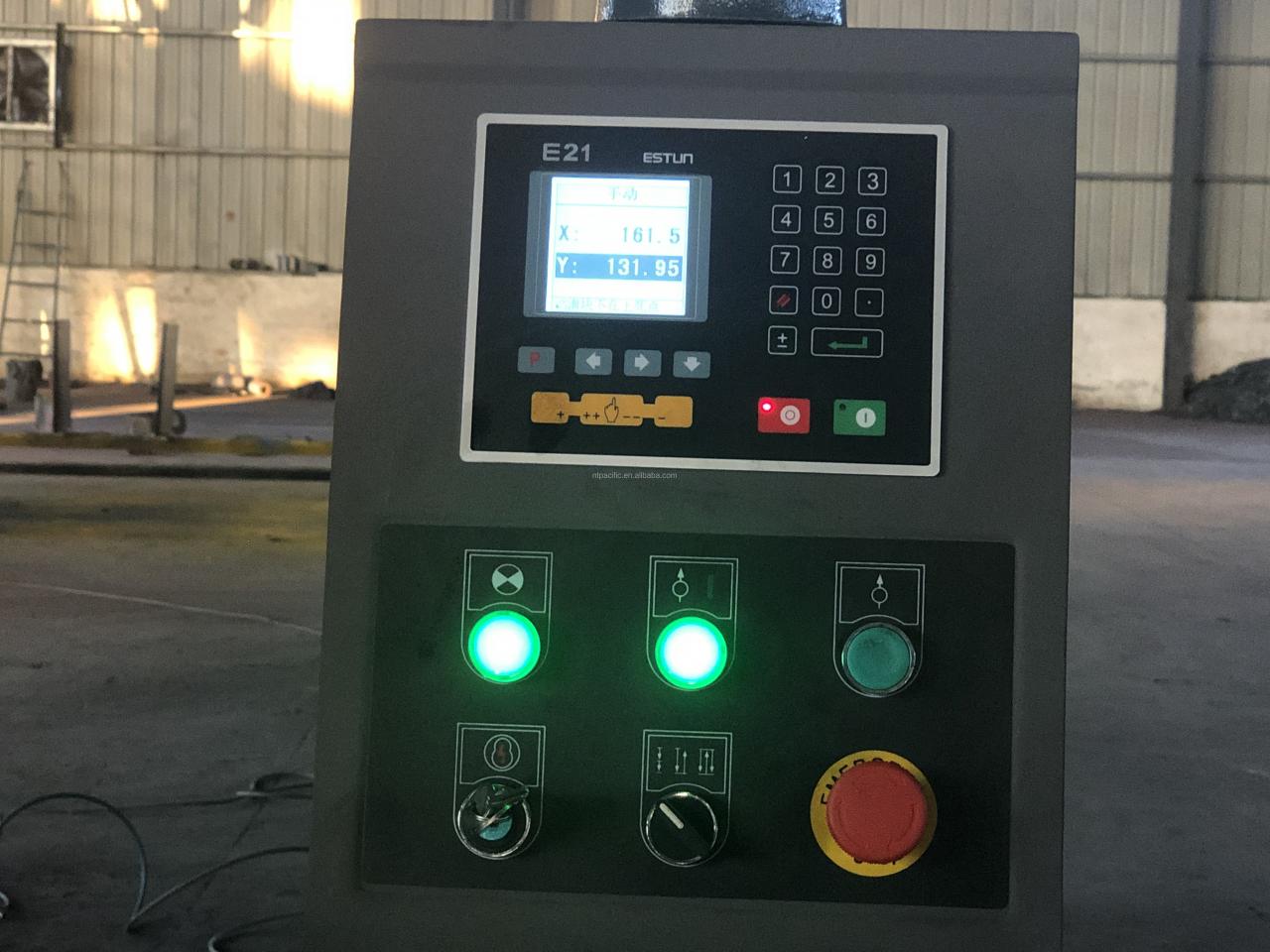 Wc67k Cnc Aluminum Iron Plate Hydraulic Press Brake Cnc Metal Sheet Bending Machine Wc67k Cnc एल्युमिनियम फलाम प्लेट हाइड्रोलिक प्रेस ब्रेक Cnc धातु पाना झुकाउने मेसिन