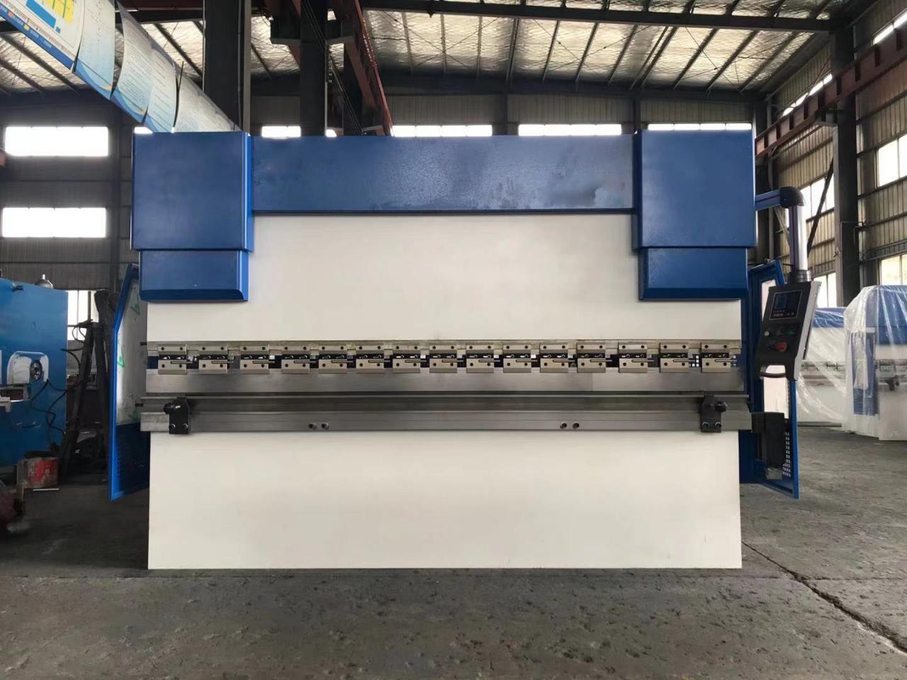 Wc67y-65/2500 Oem Hydraulic Press Brake Machine Steel Bending Machine Wc67y-65/2500 Oem हाइड्रोलिक प्रेस ब्रेक मेसिन स्टील झुकाउने मेसिन